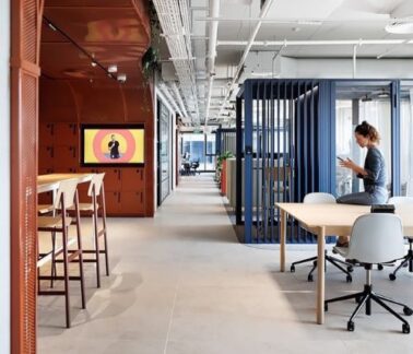 Office-renovation-in-Al-Barsha